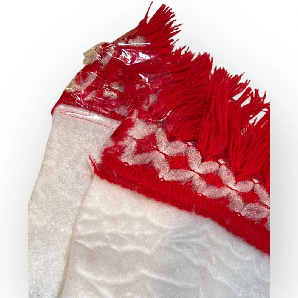 Vtg Santa North Pole Reindeer Sleigh Fringe Edge‎ Christmas Tree Felt Skirt 40